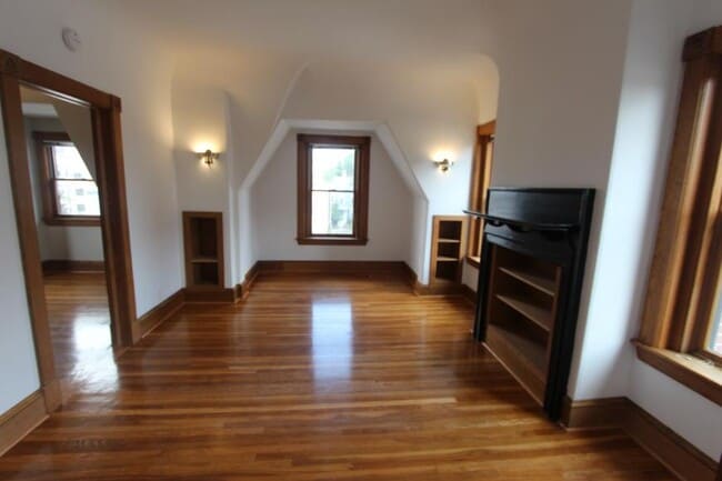 Building Photo - 1.0 bedroom in Cambridge Massachusetts 02139