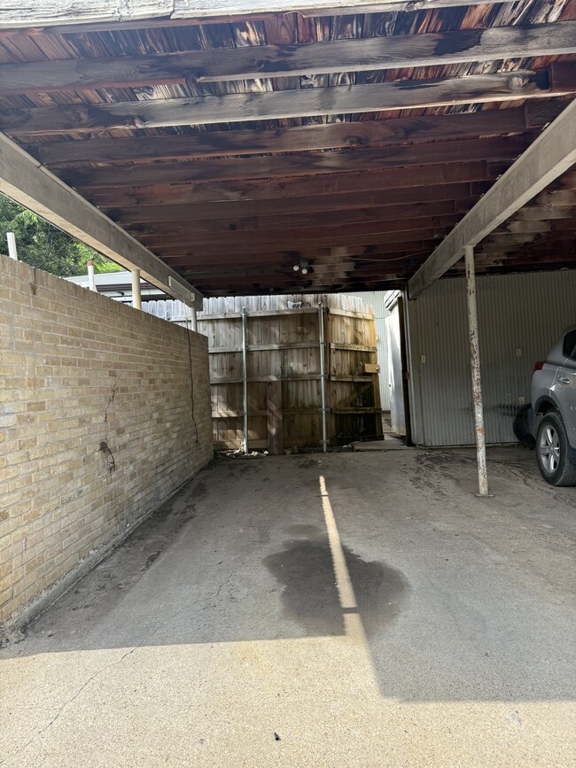 Building Photo - 13532 Red Fern Ln