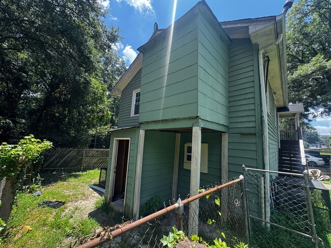 Building Photo - 1297 Bolton Rd NW