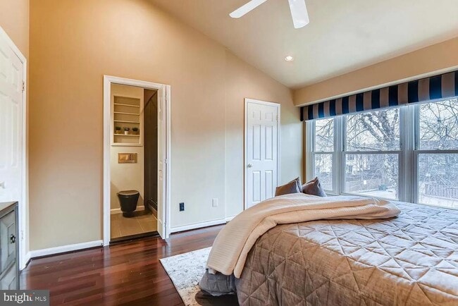 Building Photo - 2919 Elliott St