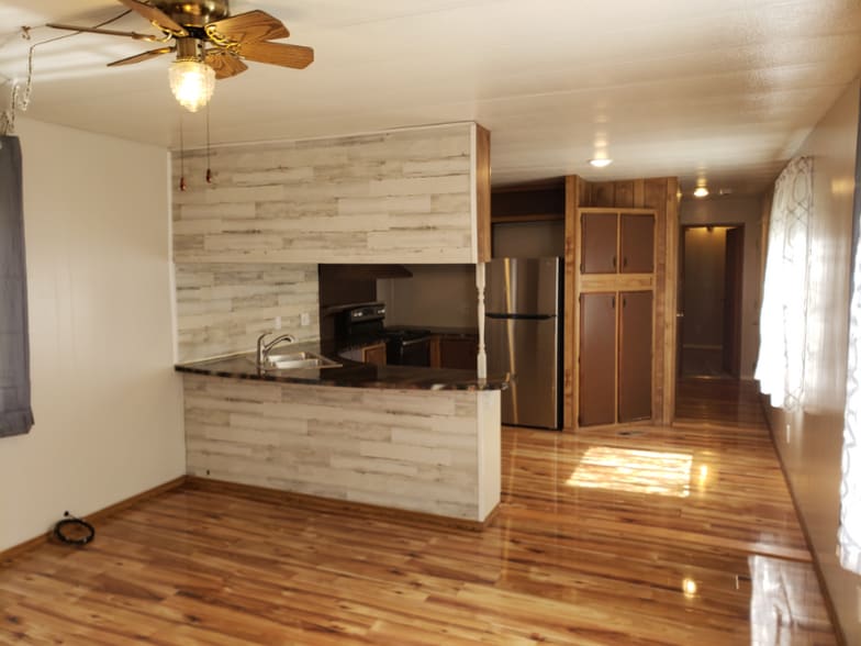 Building Photo - 8 Depot Rd