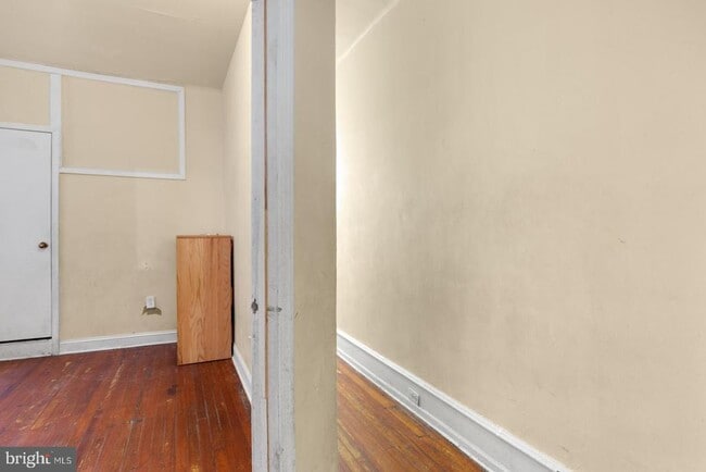 Building Photo - 5147 Hazel Ave