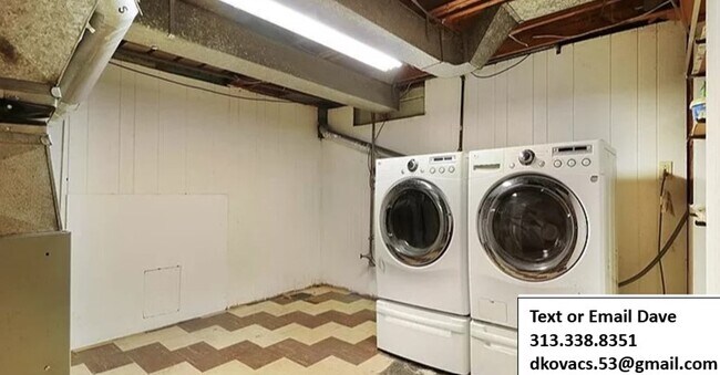 Building Photo - 3028 Roosevelt St