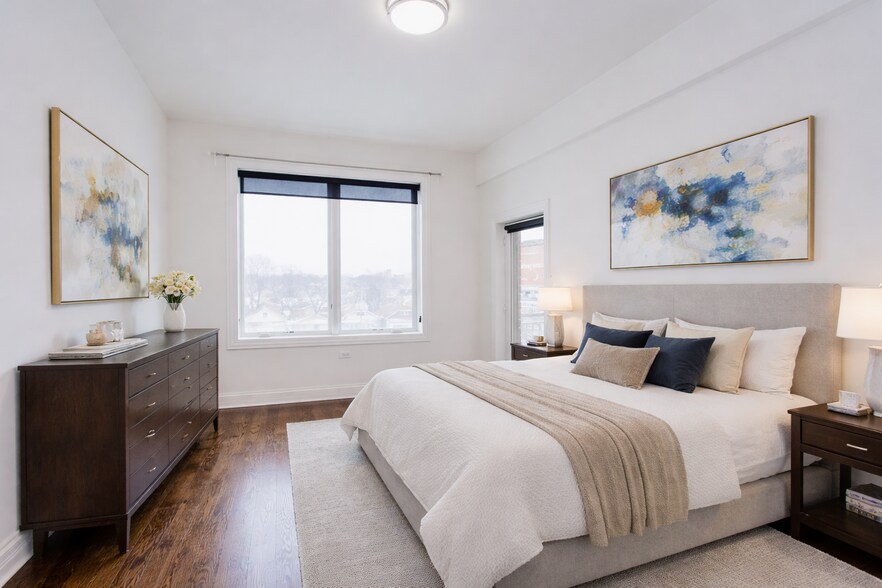 Building Photo - 3630 N Harlem Ave