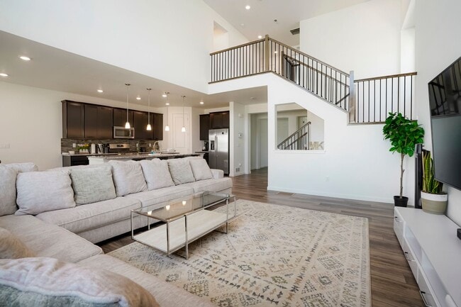 Building Photo - Two Story Home in Reunion