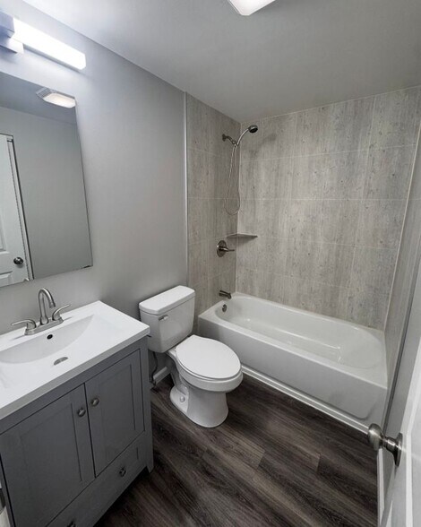 Building Photo - 9049 Zito Dr