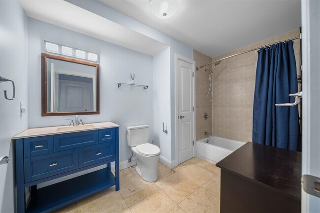 Building Photo - 5711 Jefferson St