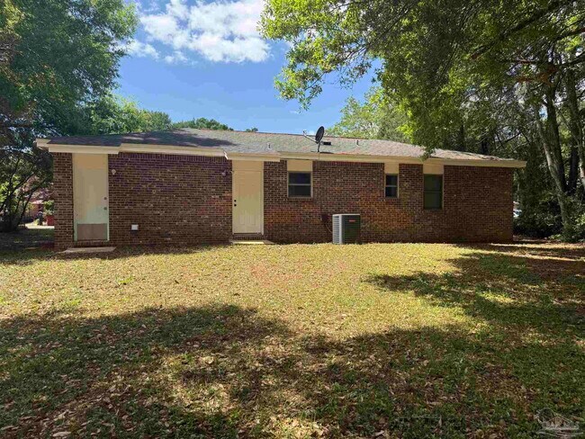 Building Photo - 4204 W Avenida De Golf