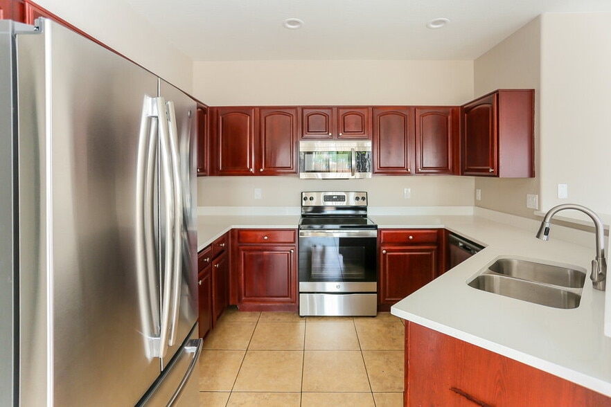 Building Photo - 3536 W Paseo Way