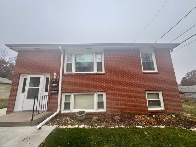 Primary Photo - 4125 L St