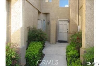 Building Photo - 2130 Almeria St