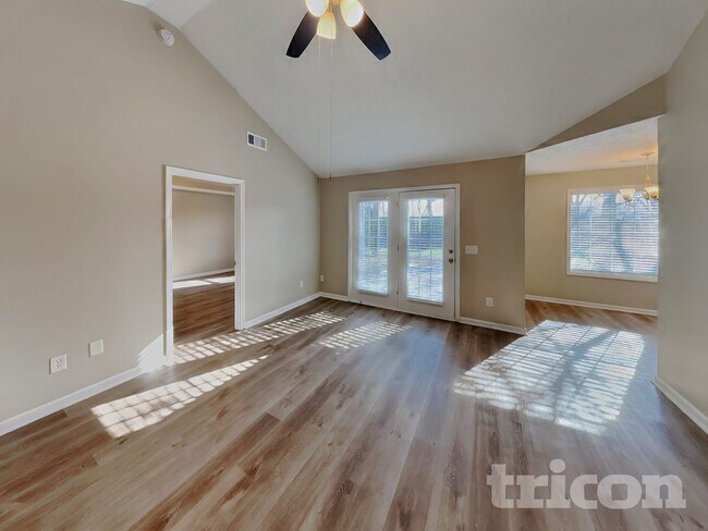 Building Photo - 1029 Chesire Way