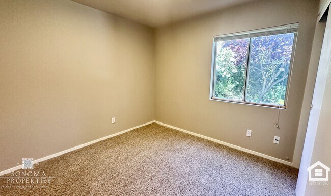 Building Photo - Light-Filled 3BD/2BA Home in Desirable Fry...