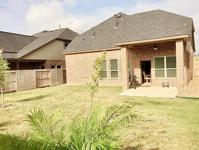 Building Photo - 3515 Big Hickory Ct