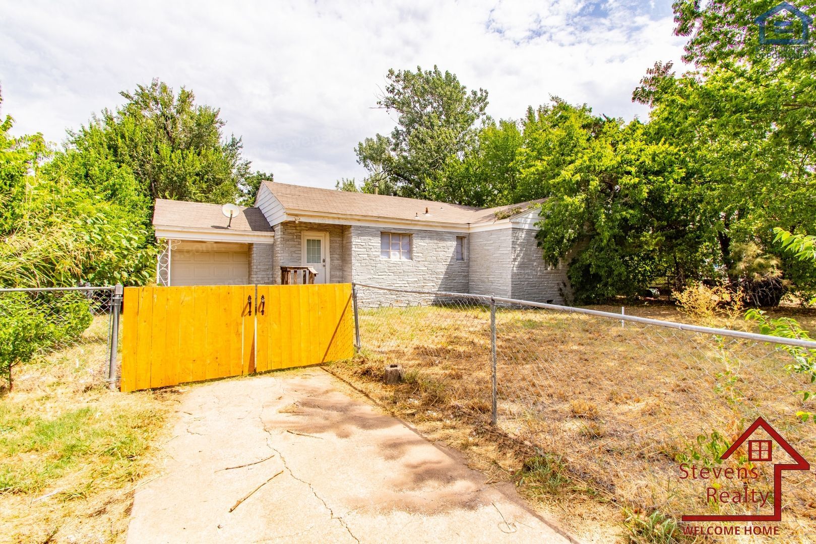 Building Photo - 1303 NW Taylor Ave