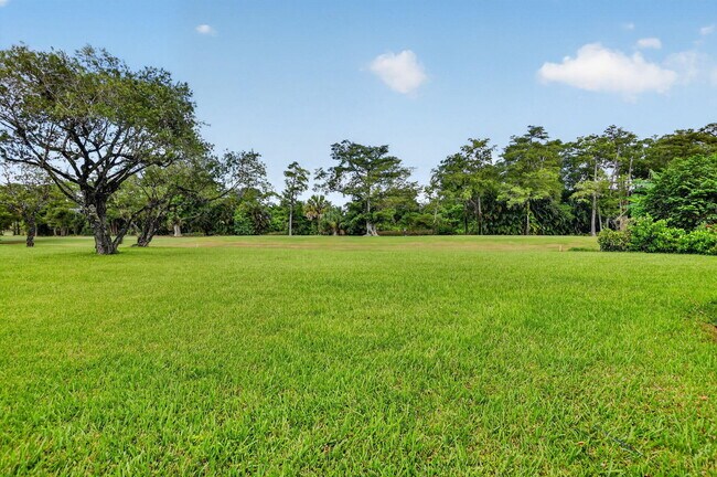 Building Photo - 21211 Lago Cir