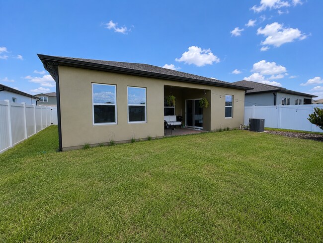 Building Photo - 1332 Dalkeith Cv