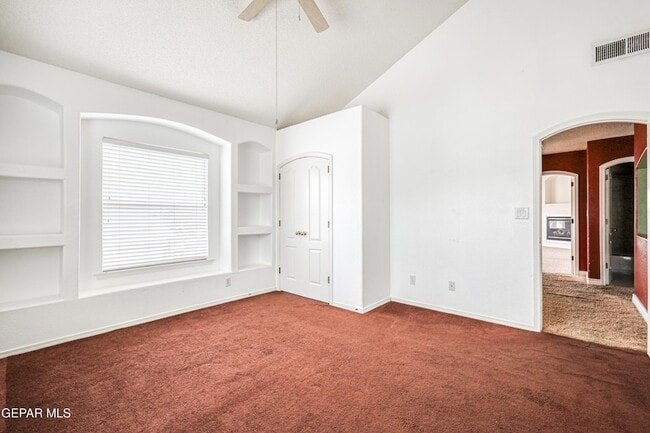 Building Photo - 4733 R L Shoemaker Dr