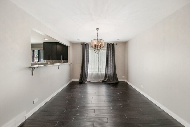 Building Photo - 309 Starling Ct