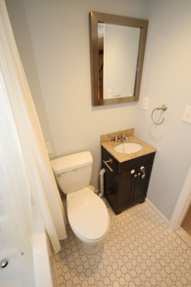 Building Photo - Coming Soon!!  Beautiful, well kept 3 bedr...