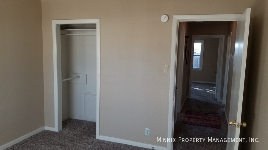 Building Photo - 3005 49th St