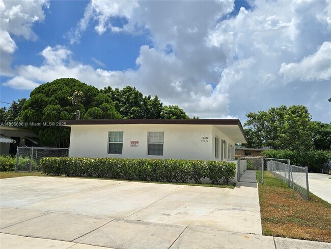 Building Photo - 10380 SW 173rd St