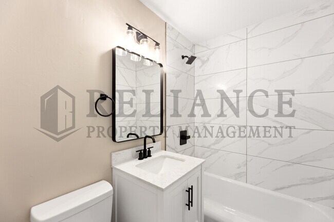 Building Photo - 416 Alexander Dr