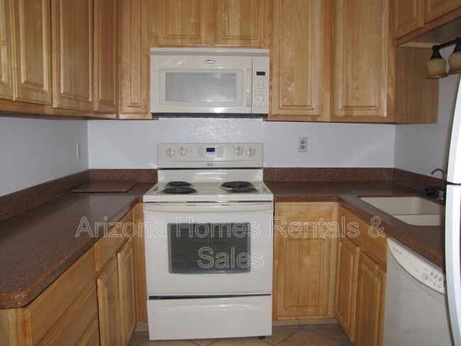 Building Photo - 2753 W Anklam Rd