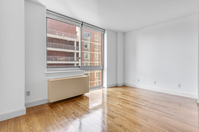 Interior Photo - The Addison