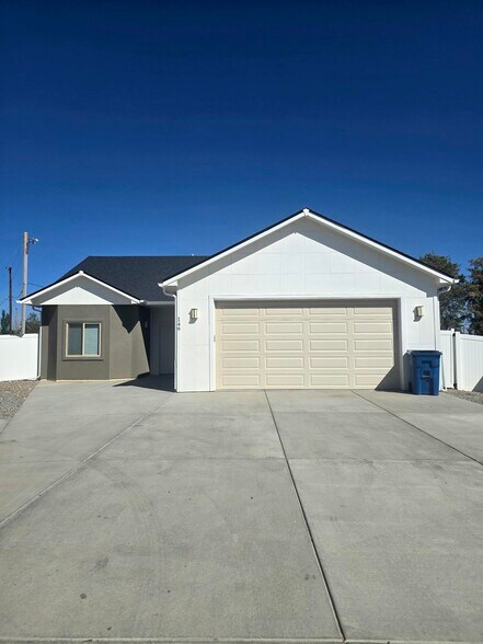 Primary Photo - 149 Buena Vista Dr