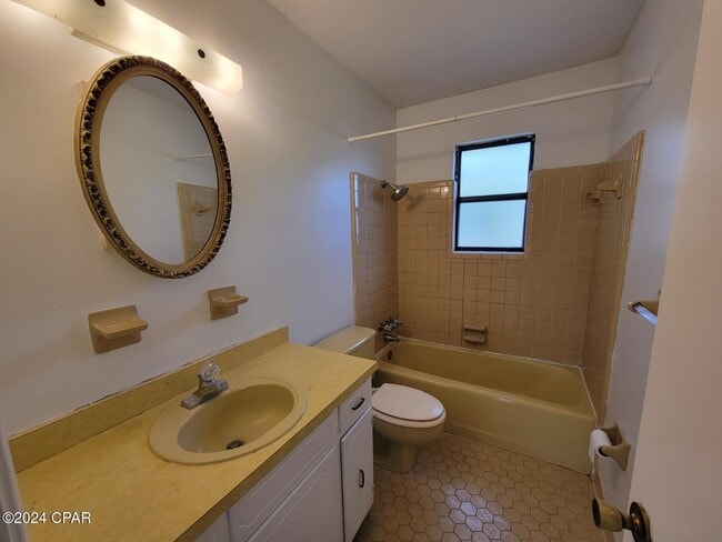 Building Photo - 5019 Hagin Dr