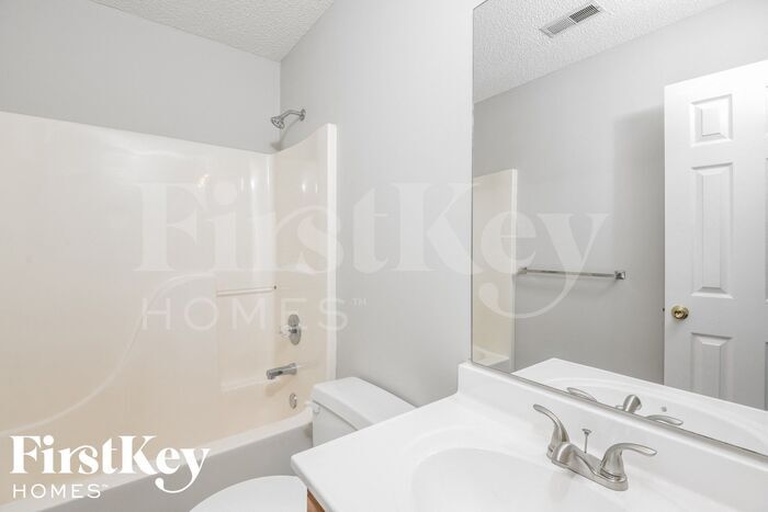 Building Photo - 2014 Plantation Pkwy