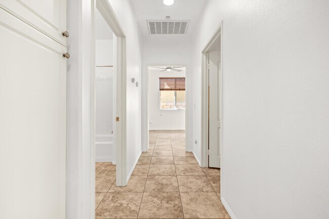 Building Photo - 2651 Desert Breeze Way