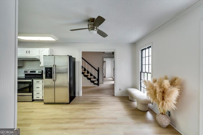 Building Photo - 193 S Kite Lake Rd