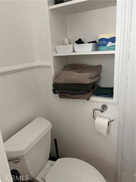 Building Photo - 36 Parkwood Dr