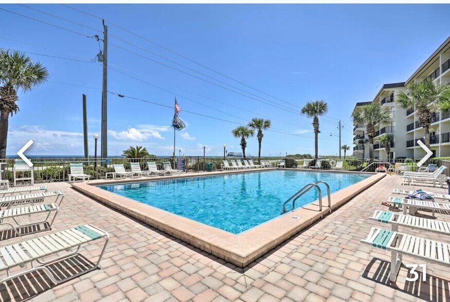 Building Photo - 2700 Ocean Shore Blvd