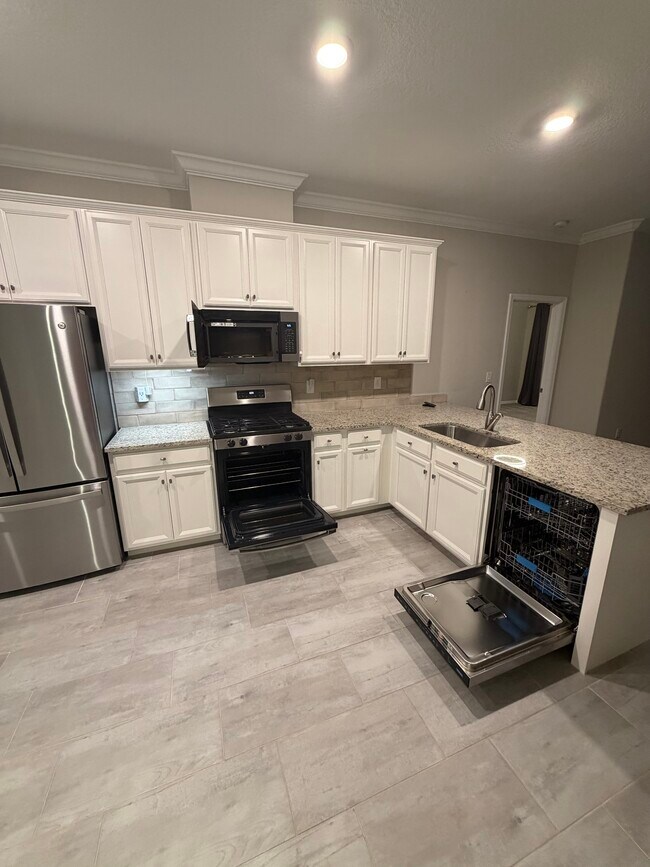 Building Photo - 11815 Bluebird Pl