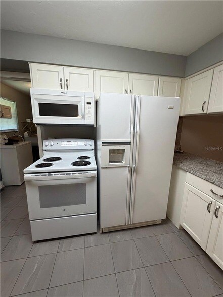 Building Photo - 4112 SW 282nd St