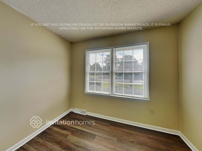 Building Photo - 9317 Blair Rd