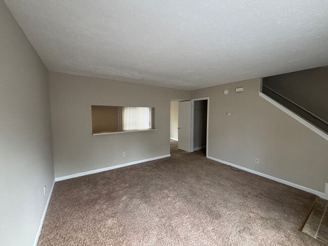Building Photo - 138 Montview Forest Dr
