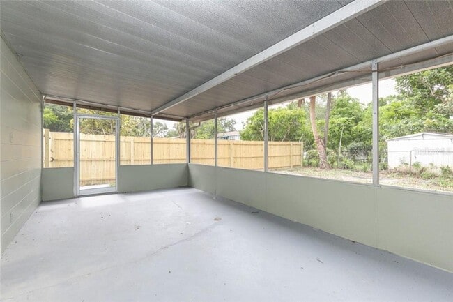 Building Photo - Call Today to Tour This Great 3-bedroom House Available for Rent in Beautiful St Petersburg!