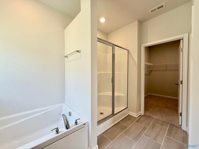 Building Photo - 7008 Nearpath Dr NW