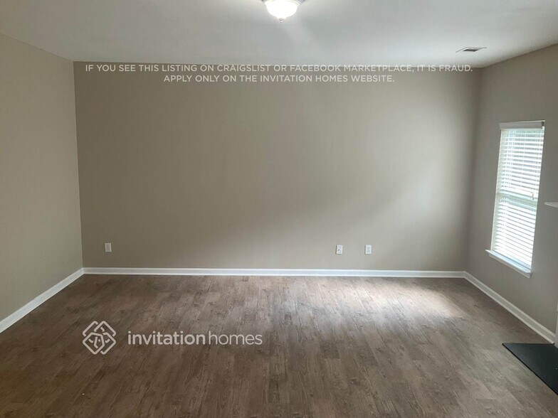 Building Photo - 4444 Michael Jay St