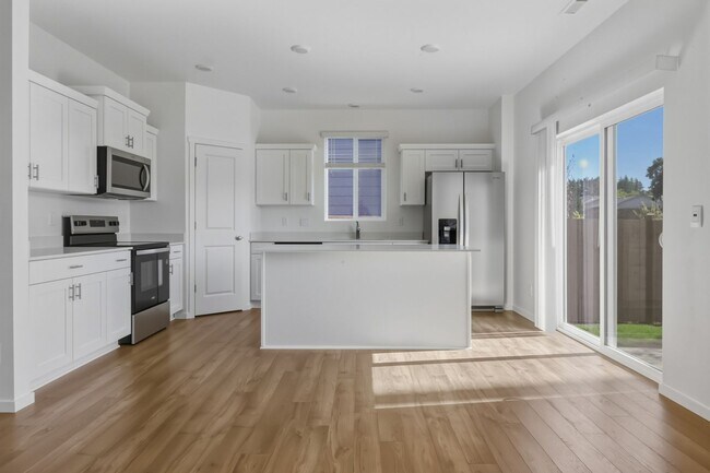 Building Photo - 489 Cremini Lp SE