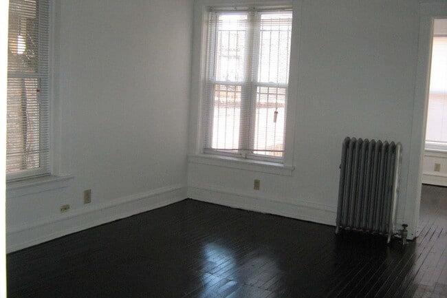 Floorplan - 918 E. Hyde Park Boulevard