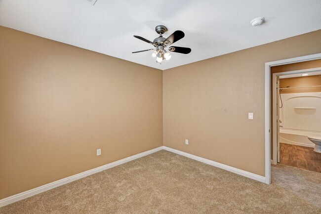 Building Photo - Quaint two-story home in a gated Las Vegas...