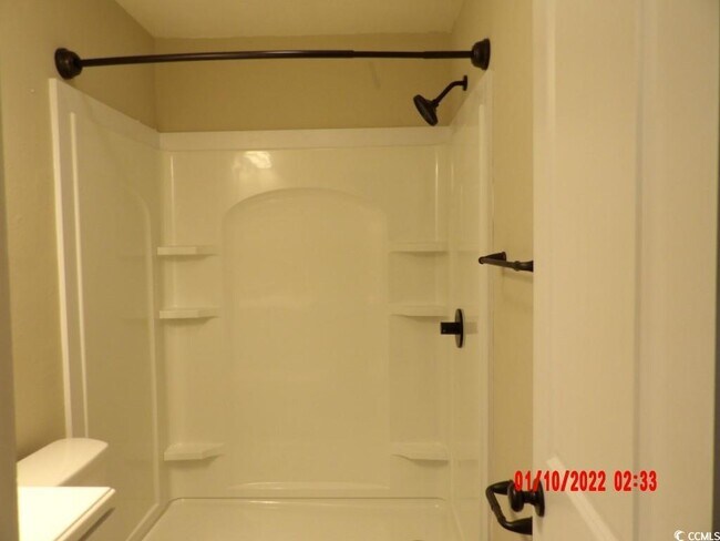 Building Photo - 184 Cypress Ln