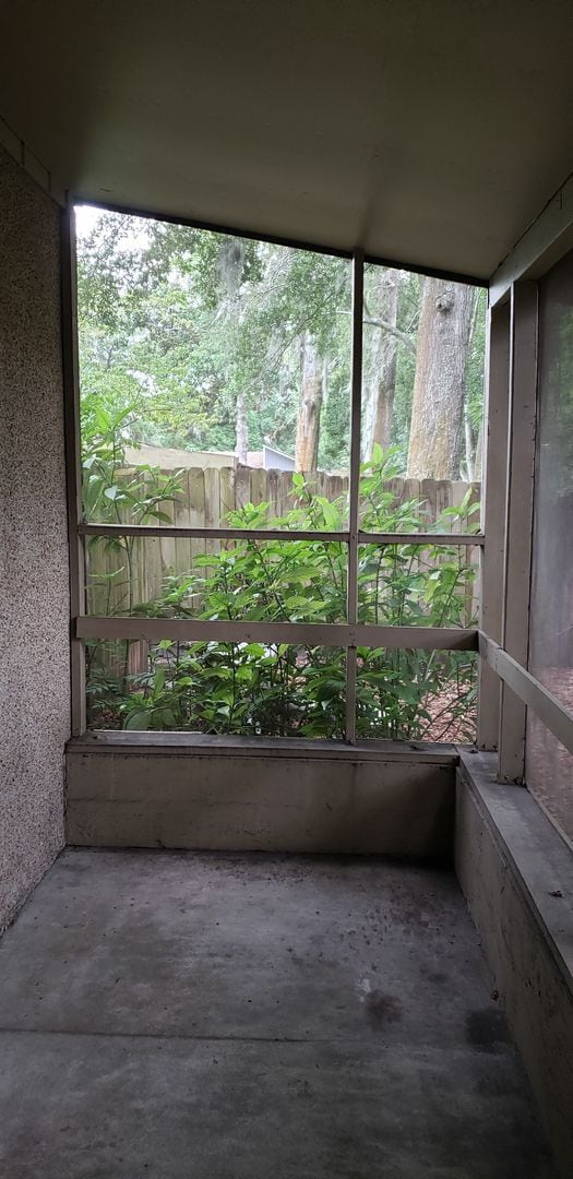 Building Photo - $1200 - 2/1.5 - Fresh Unfurnished - Arling...