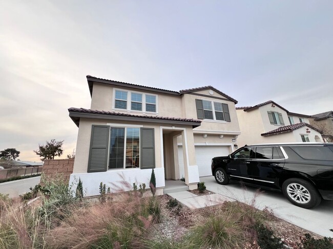Building Photo - 762 S Sumac Ln