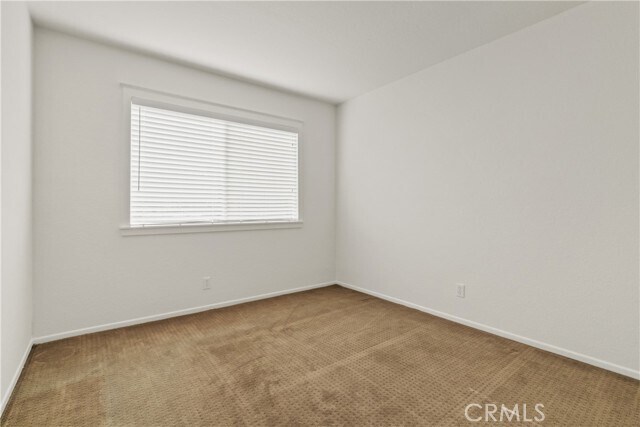 Building Photo - 53 Goldenrod